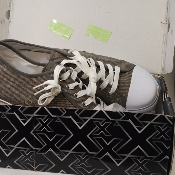 XRAY Men's light gray sneakers size 13 - Picture 10 of 10